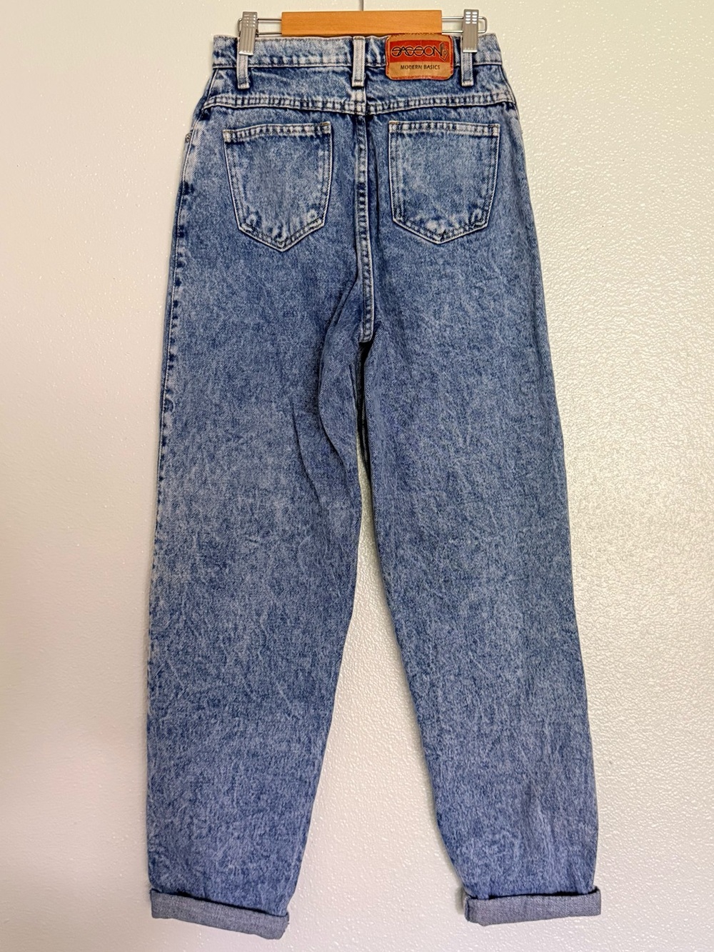 Vintage 80s Sasson High Rise Acid Wash Mom Jeans | Made in USA | Tapered Denim - Picture 1 of 7